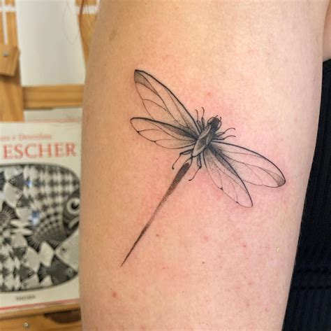 significance of dragonfly tattoo